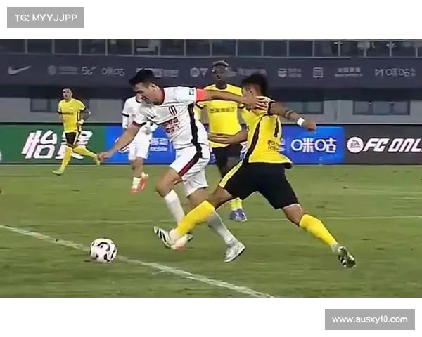 错失点球良机，长沙队李章毓中柱憾失锁定胜局机会